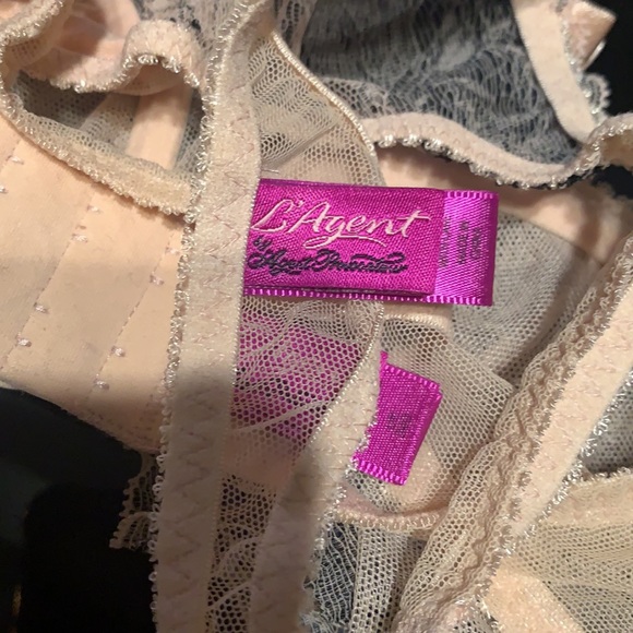Agent provocateur bra 34D/ panties small - Picture 4 of 4